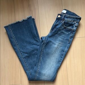 Vervet Flare Jean. Size 25